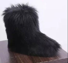 Load image into Gallery viewer, Black Fur Boots
