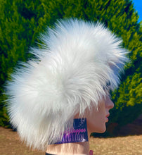 Load image into Gallery viewer, Faux Fur Headband
